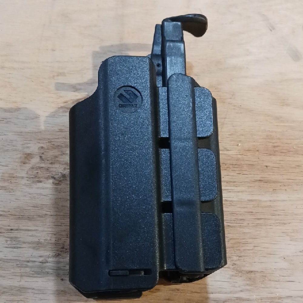 ORPAZ T40X Holster fits Glock19 with Light